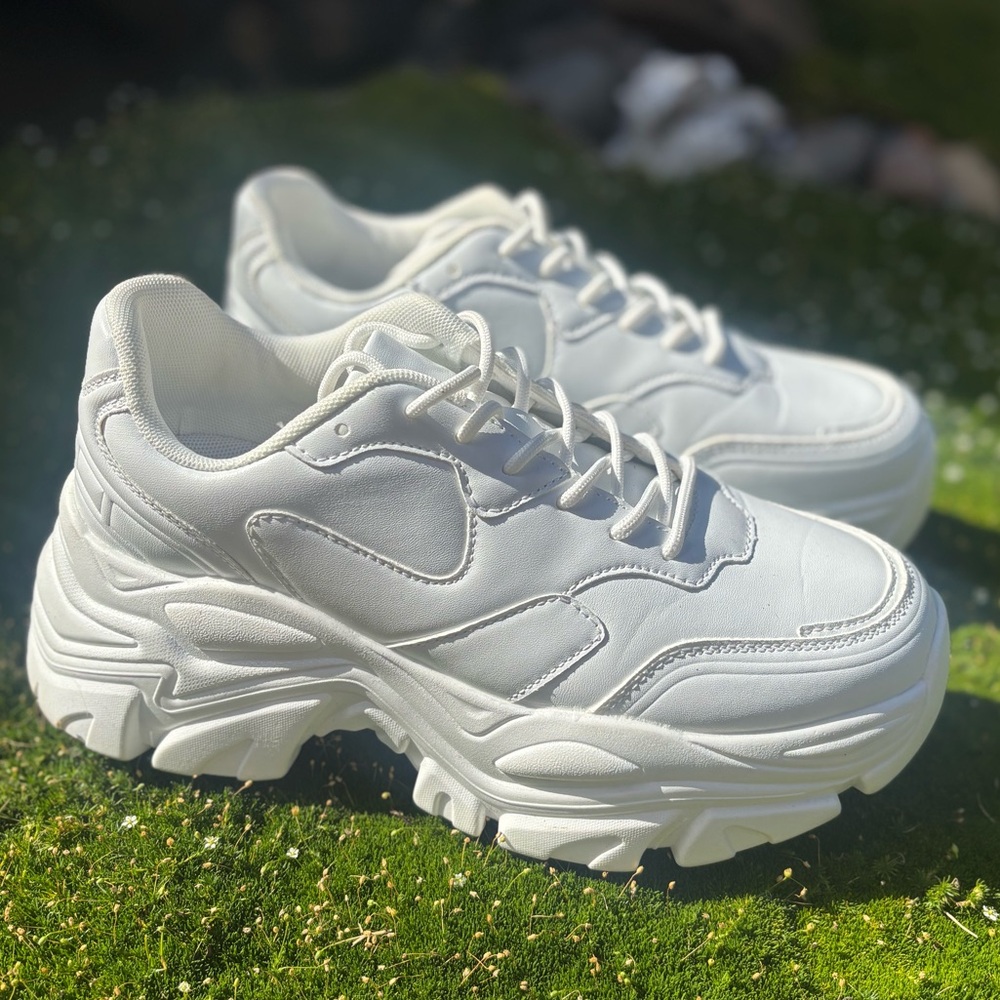 ***SOLD*** Brand New BERNESS Chunky Sneakers